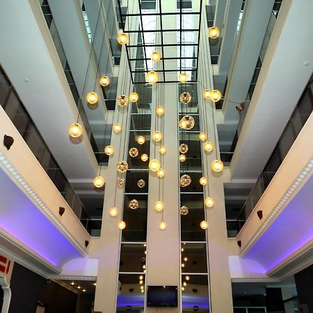 Club Bayar Beach Hotel Alanya Bagian luar foto
