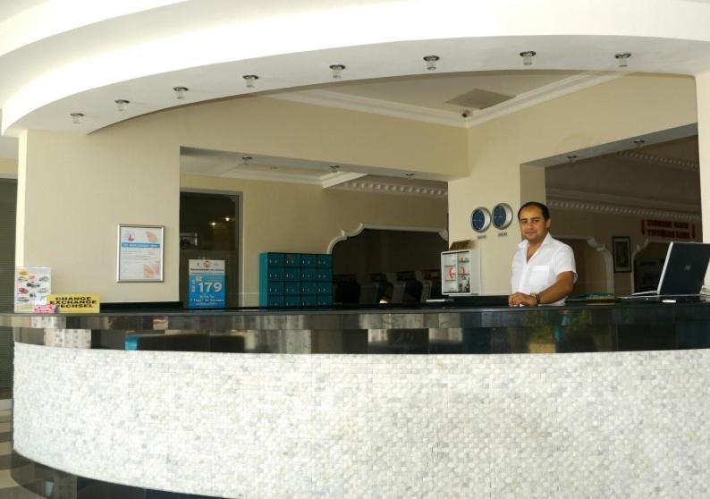 Club Bayar Beach Hotel Alanya Bagian luar foto