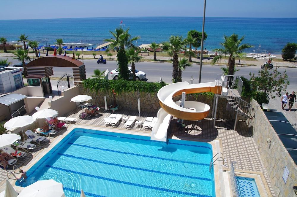 Club Bayar Beach Hotel Alanya Bagian luar foto