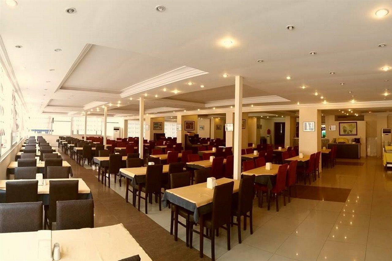 Club Bayar Beach Hotel Alanya Bagian luar foto