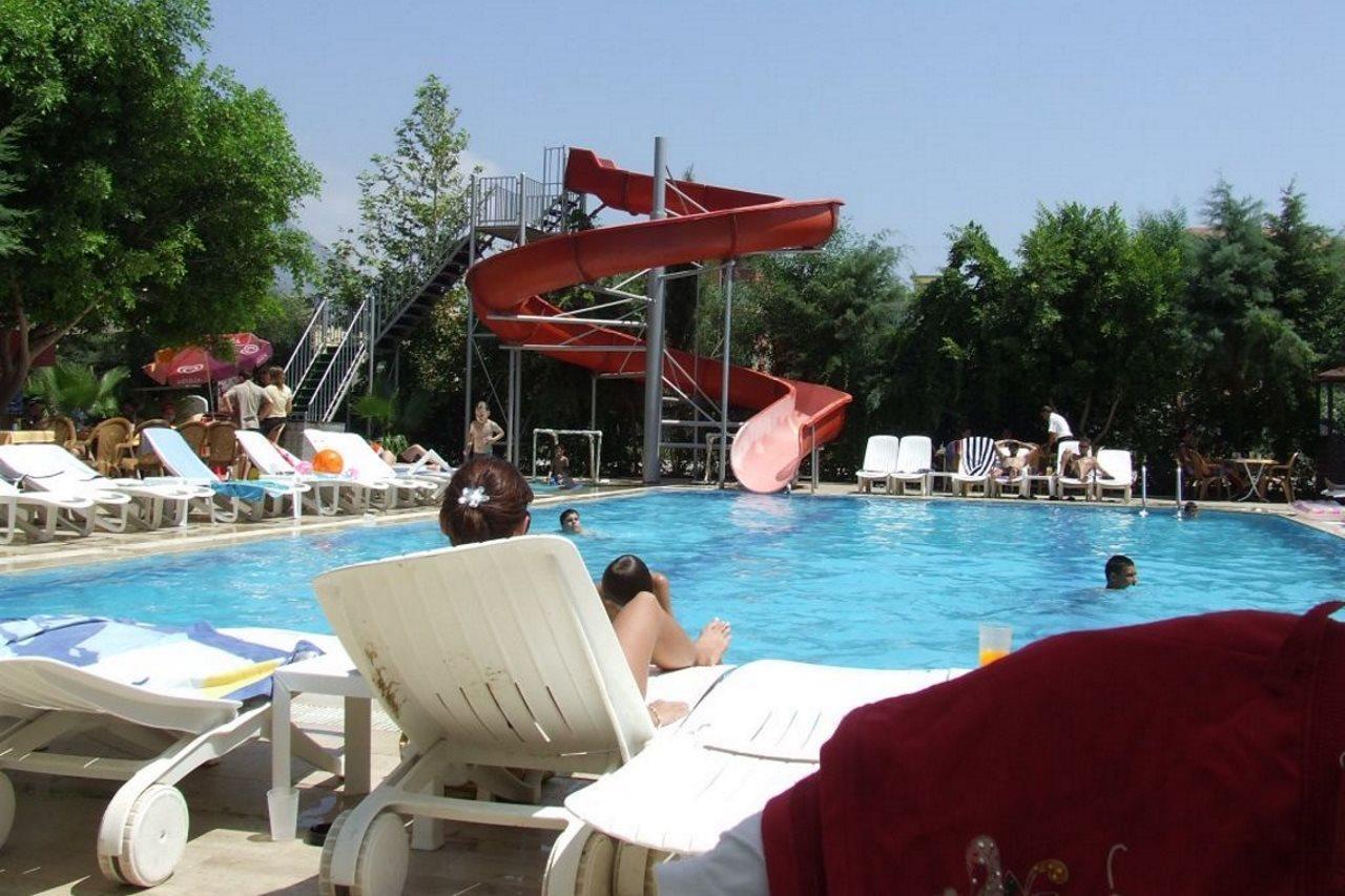 Club Bayar Beach Hotel Alanya Bagian luar foto
